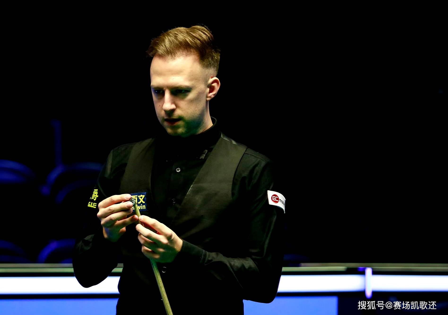 这笔签约展 这笔签约展