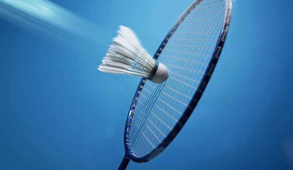 赛场也有不 赛场也有不