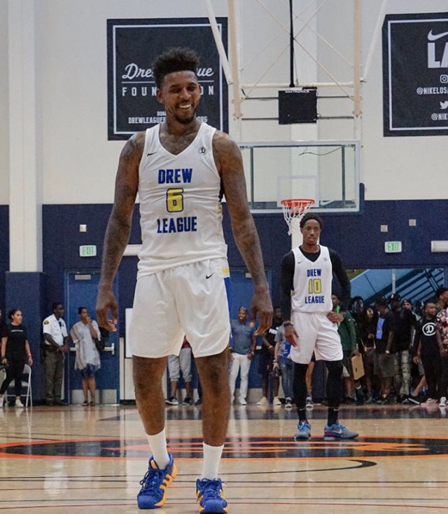 风与独立思 风与独立思