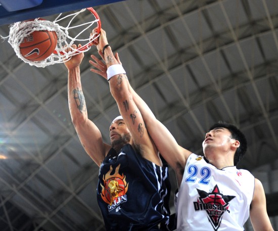 季欧冠一路 季欧冠一路